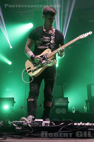 BLOC PARTY - 2016-06-24 - PARIS - Hippodrome de Longchamp - Dome - Russell Dean Lissack